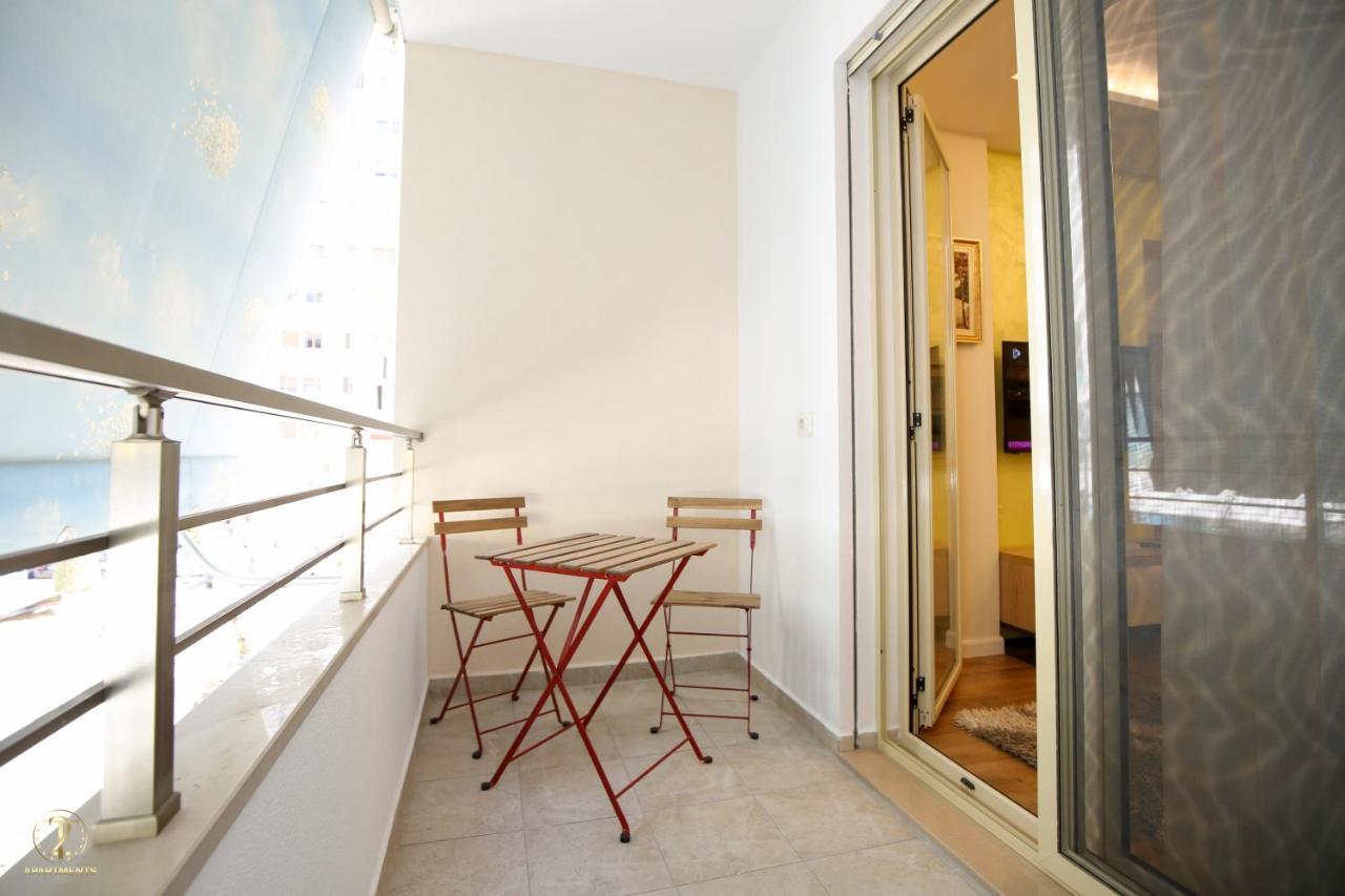 T2 City Apartments Vlorë Exterior foto